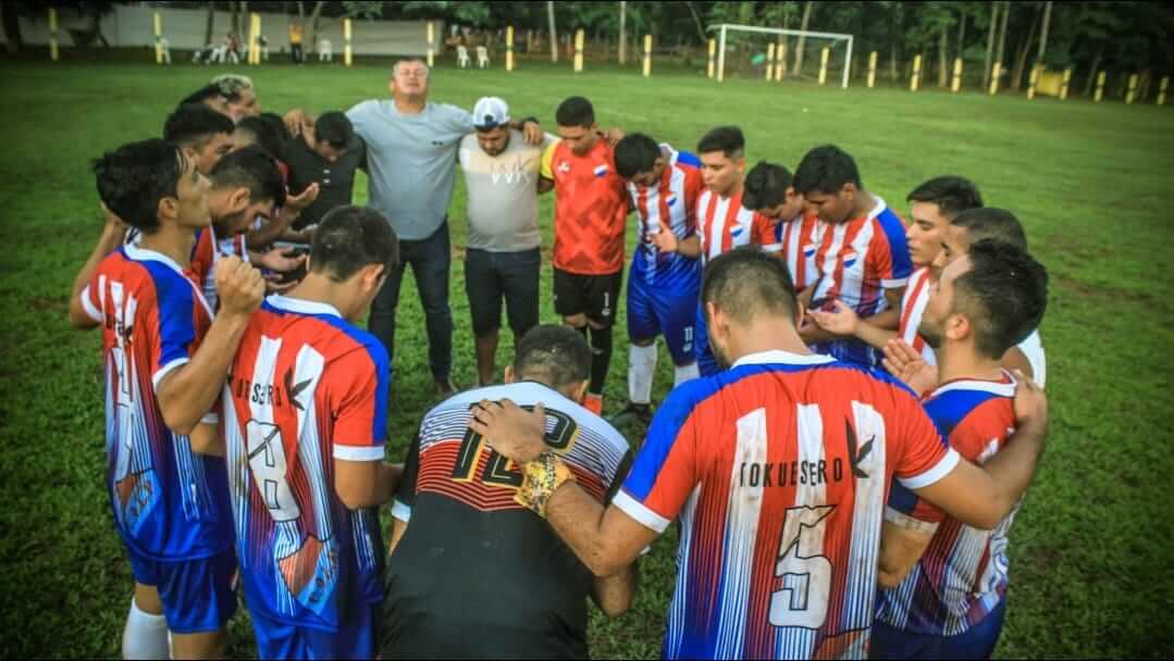 Loma Pacú equipo